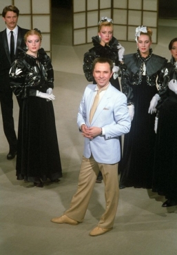 Когда наши женщины стали носить брюки, кто превратил Брежнева в дэнди: тайное закулисье советской моды