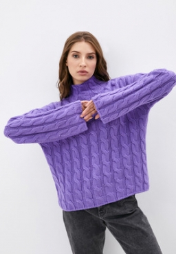 Как носить свитер-оверсайз, чтобы он не украл вашу стройность